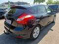 Ford Focus Lim. Trend 6-Gang Schwarz - thumbnail 4