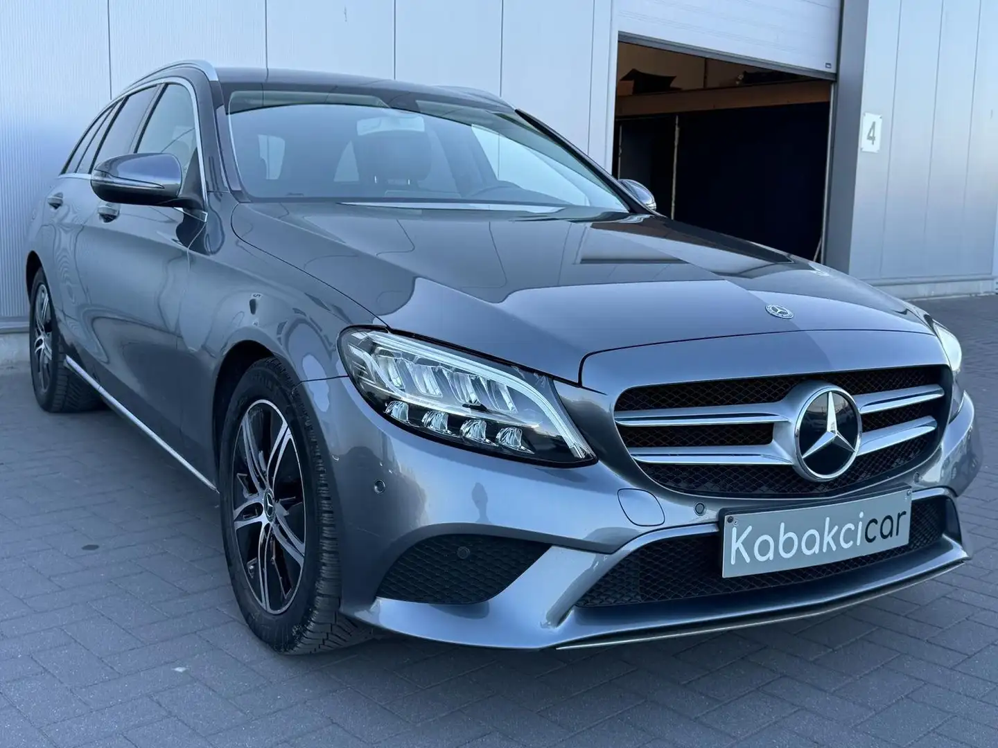 Mercedes-Benz C 200 d BREAK-GPS/CAPTEURS AV AR/CAMERA/GARANTIE 1AN Grijs - 1