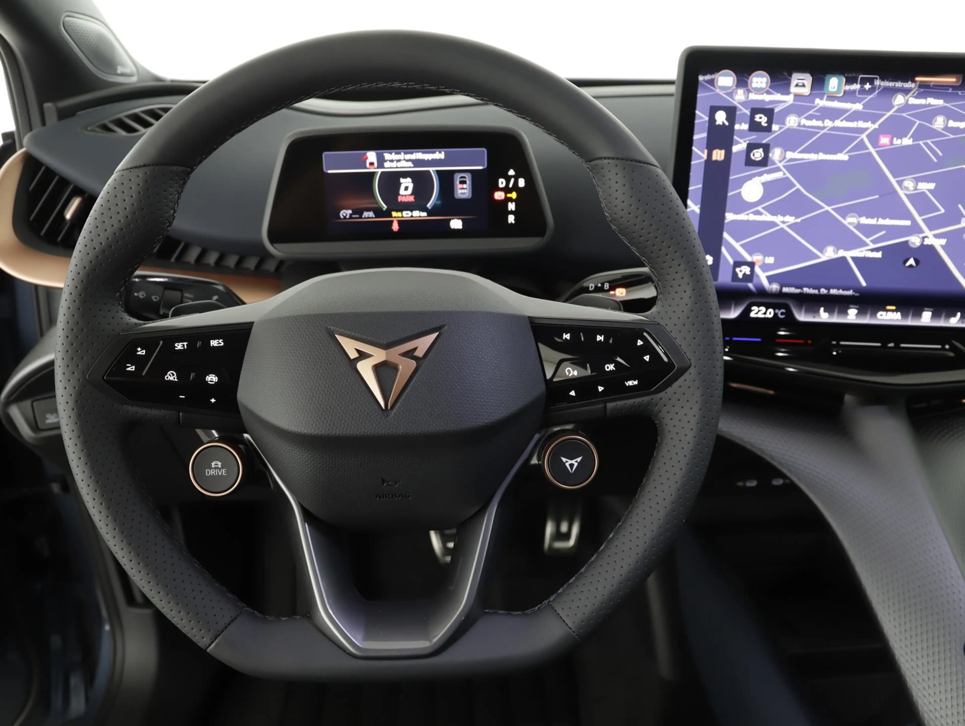 CUPRA Tavascan Adrenaline 210kW/286PS — photo 13