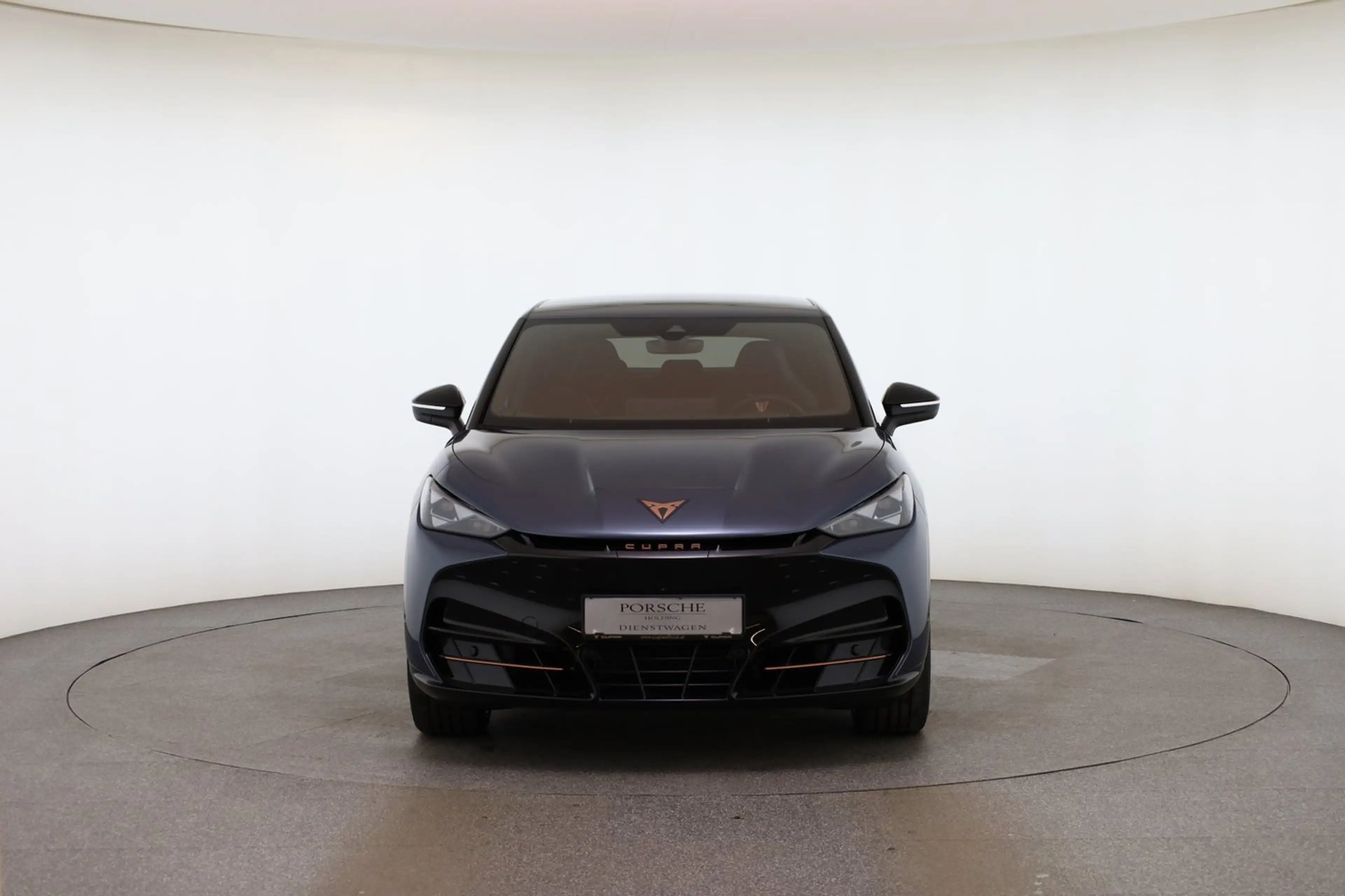 CUPRA Tavascan Adrenaline 210kW/286PS — photo 2