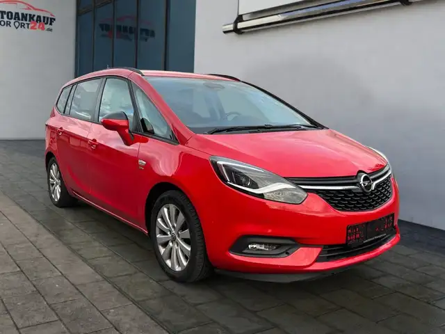 Opel Zafira C Active 2.0 CDTI*Bi-LED*AHK* Klima Einparkhilfe