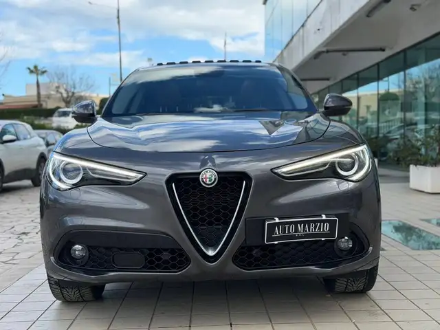 Alfa Romeo Stelvio Q4 Ti