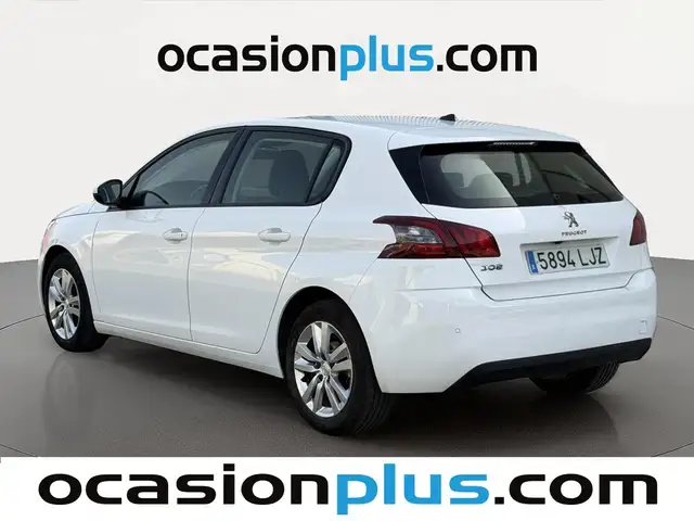 Peugeot 308 view 3