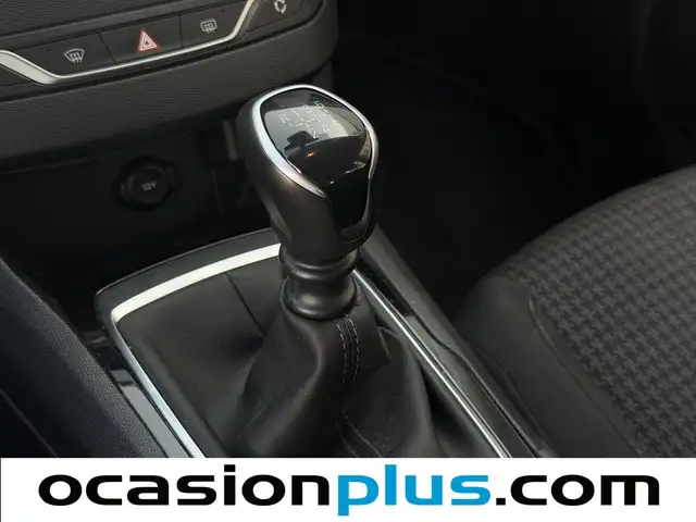 Peugeot 308 view 5