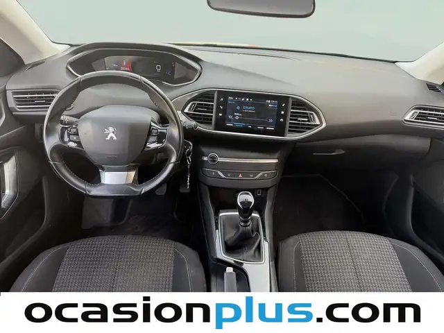 Peugeot 308 view 6