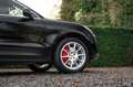 Porsche Macan Turbo 400pk | 1e eig. | Carplay | Panorama Schwarz - thumbnail 24