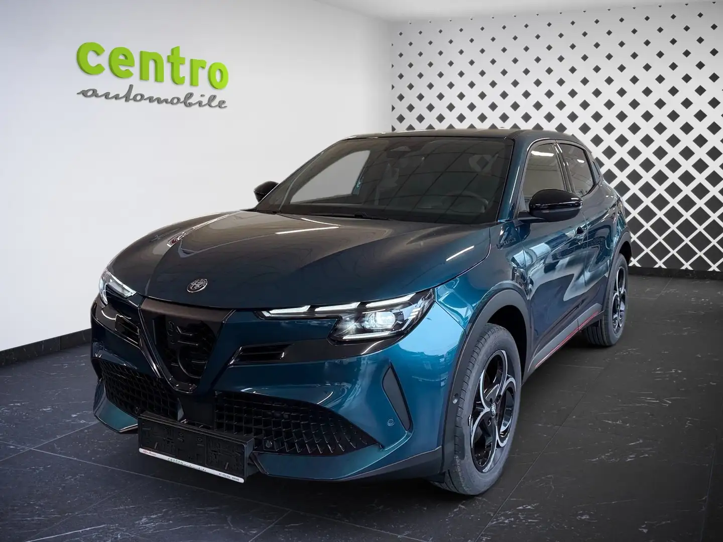 Alfa Romeo Junior Junior Elettrica Batterie 54kWh Speciale Speciale Blau - 1