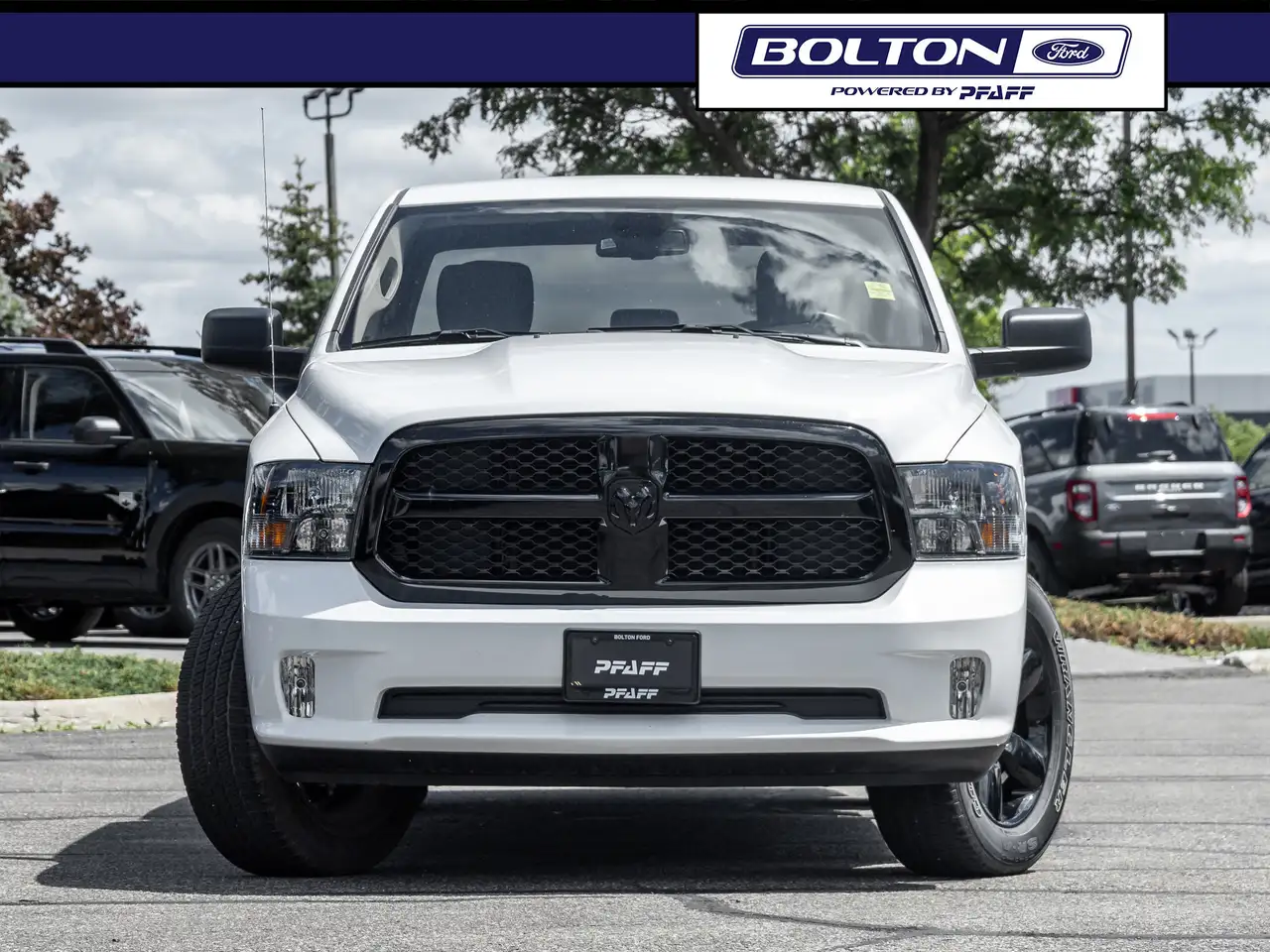 RAM 1500 снимка RAM 1500