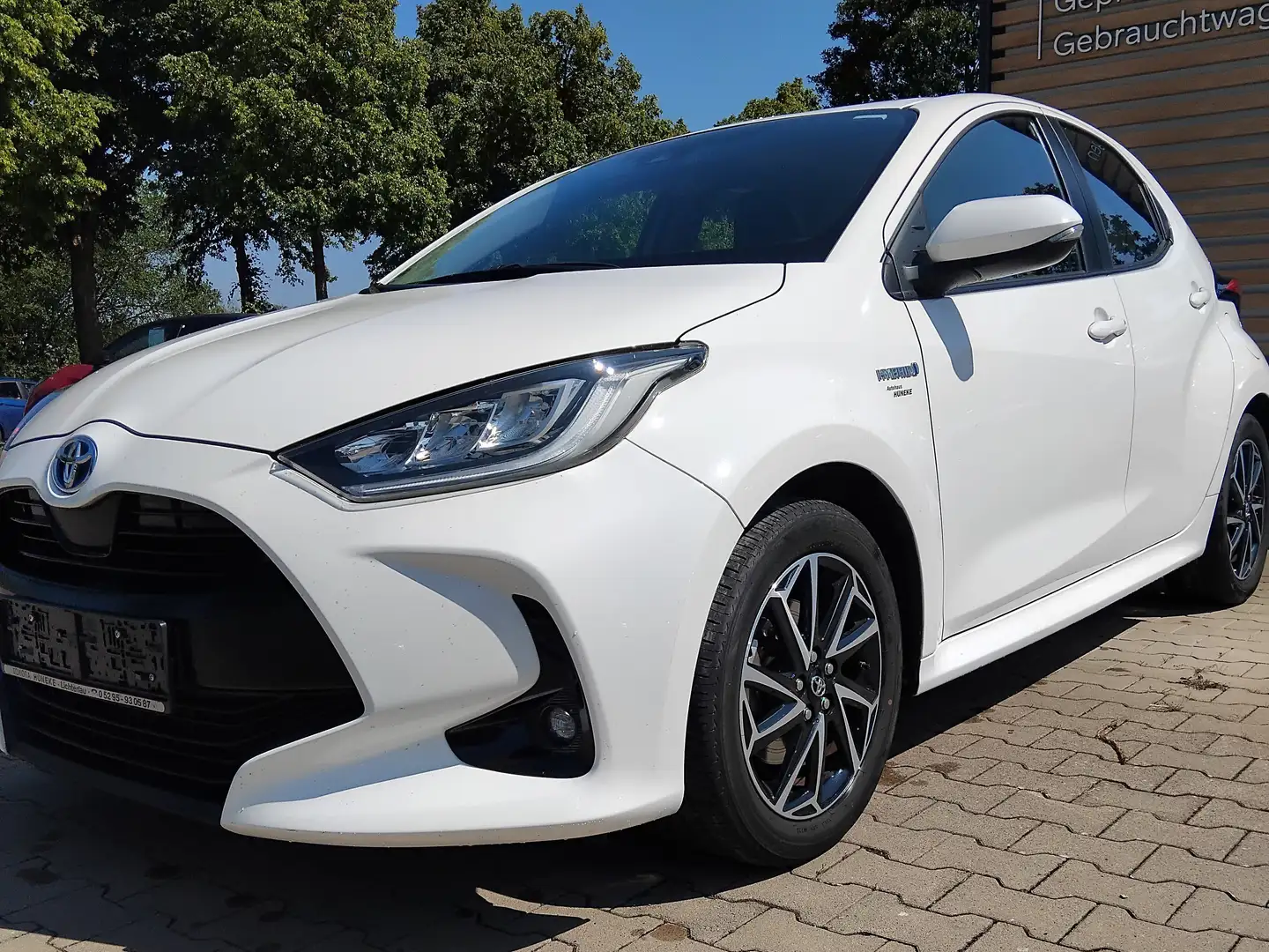 Toyota Yaris Hybrid TeamD + Comfort-Paket, Carplay, SH, Kamera Blanco - 1