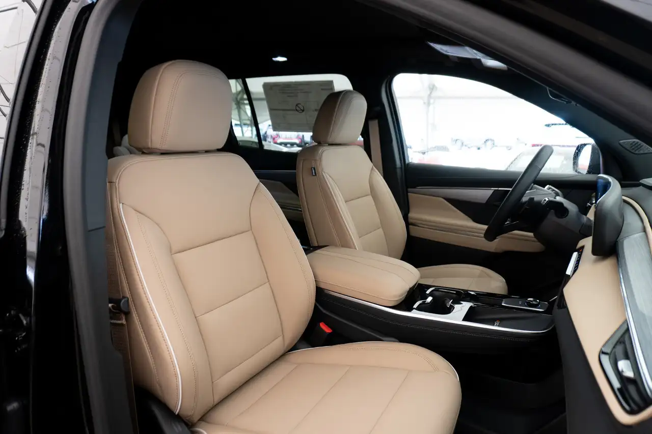 Buick Enclave снимка Buick Enclave