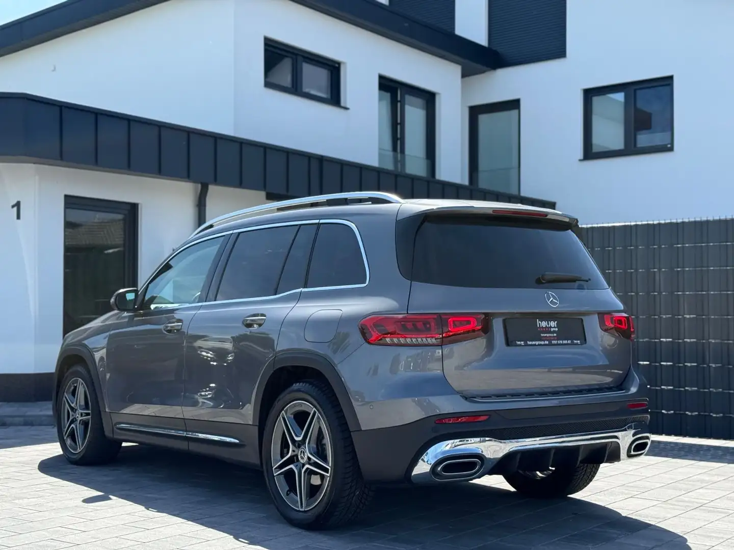 Mercedes-Benz GLB 200 AMG-LINE/KAMERA/SHZ/KLIMA/LED/BUSINESS Grigio - 2