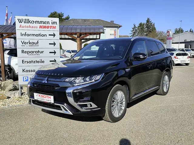 Mitsubishi Outlander 2,4 PHEV Diamond