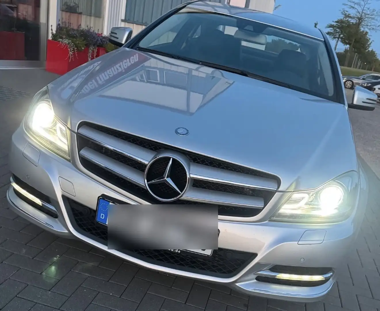 Mercedes-Benz C 180 Merzedes 180 C Sitzh.,Navi, Xenon,LED , Top Silber - 1