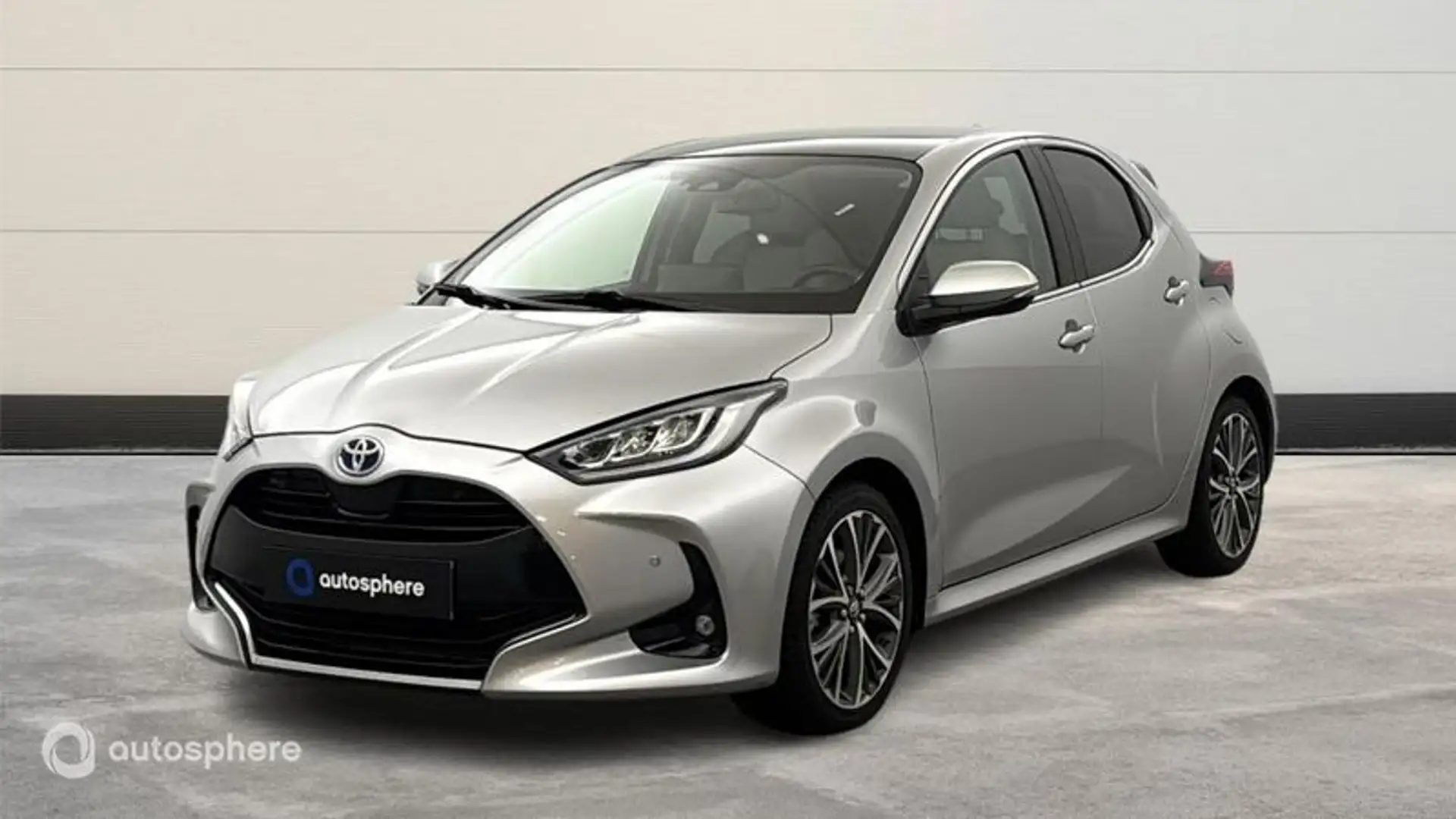 Toyota Yaris 116h Iconic 5p MY22 - 1