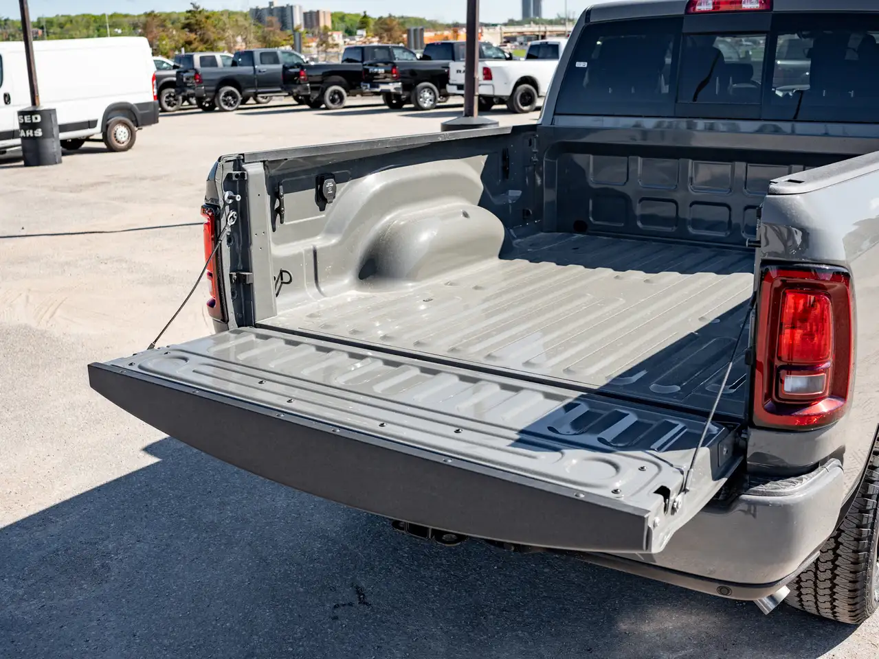 RAM 2500 photo RAM 2500