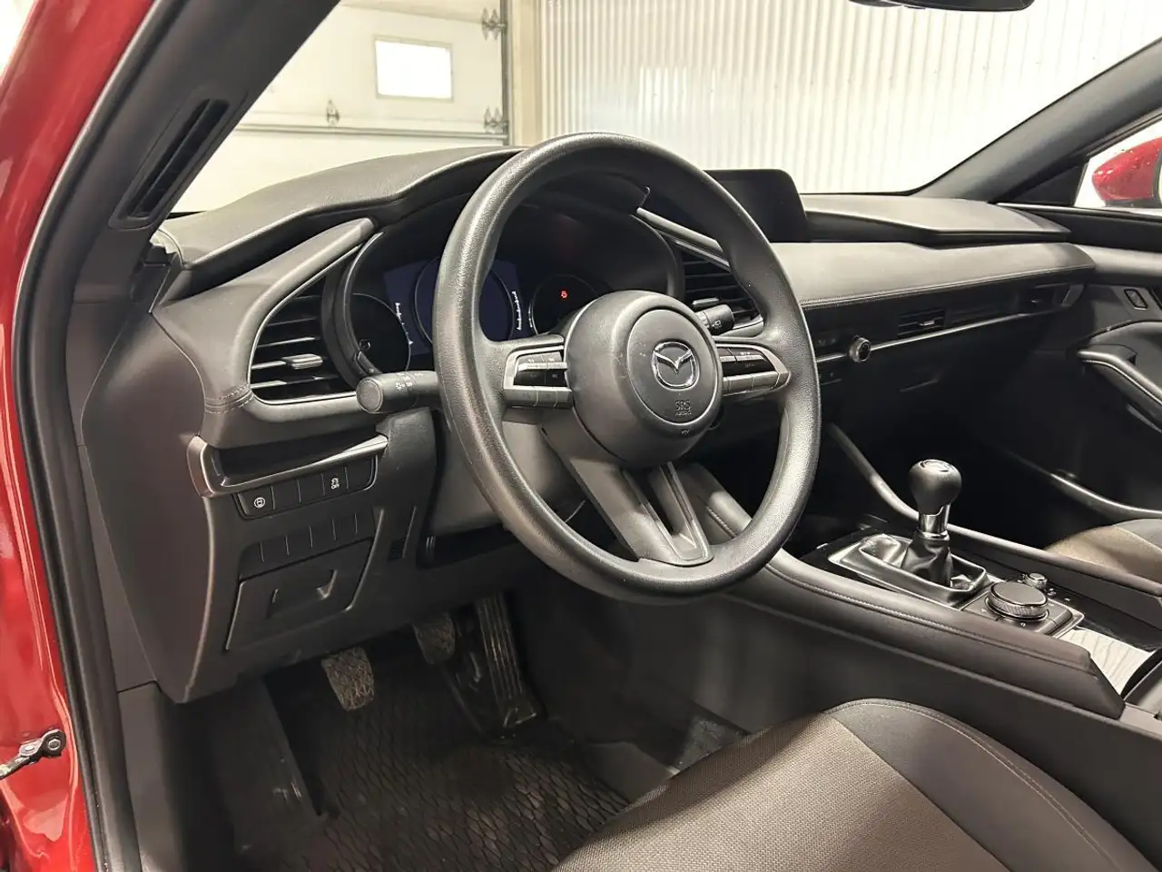 Mazda 3 снимка Mazda 3