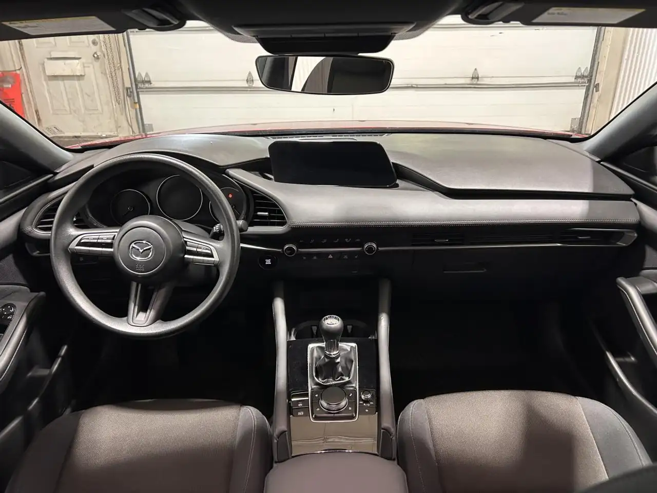 Mazda 3 снимка Mazda 3