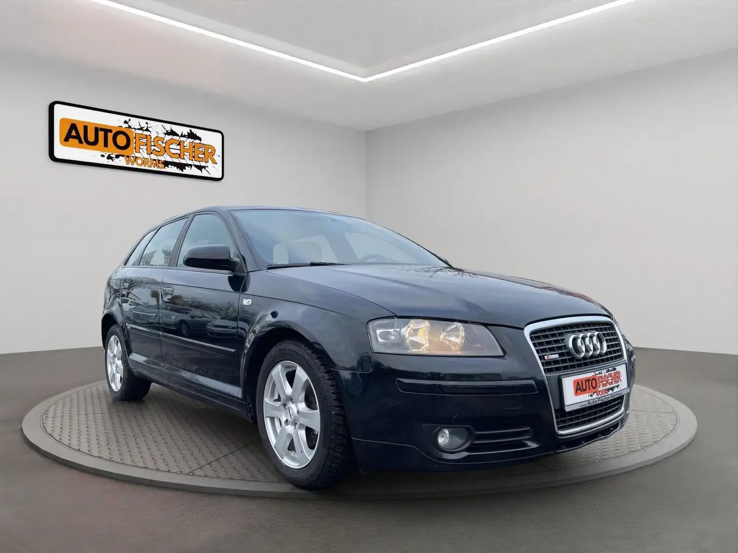 Audi A3 1.8 TFSI S line Sportpaket plus Schwarz - 1