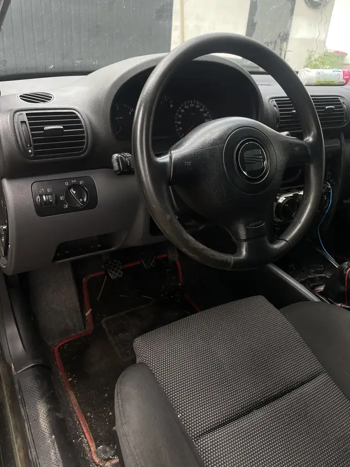 SEAT Toledo 1,9 TDI, foto 2