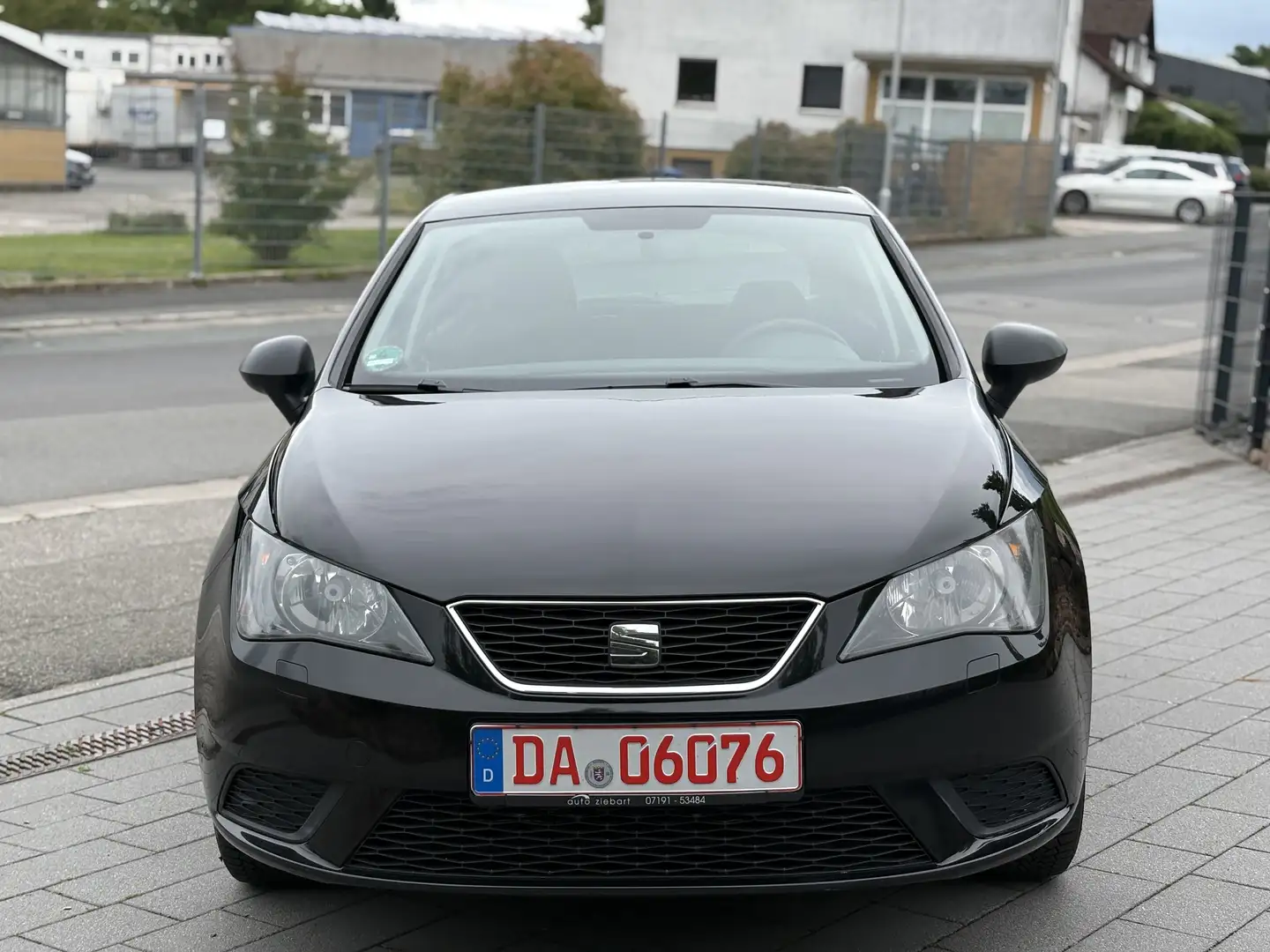 SEAT Ibiza Reference Salsa 1.4 Topzustand/Klima/SHZ/AWR Schwarz - 1