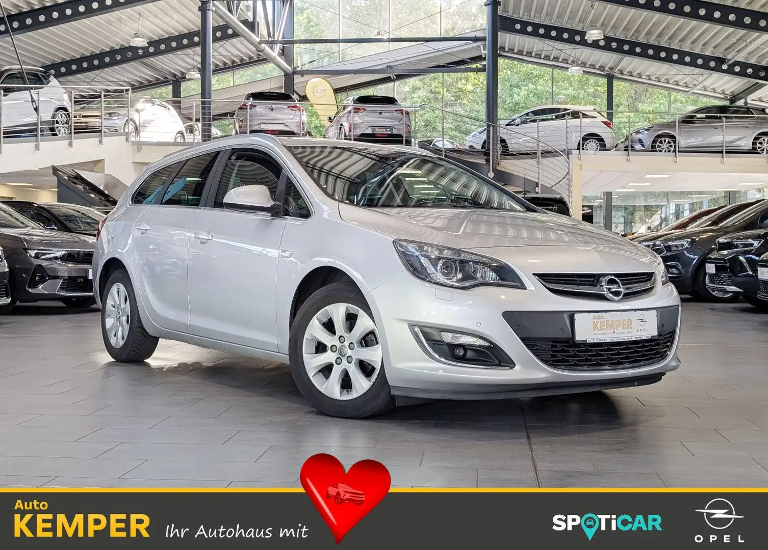 Opel Astra ST 1.4 Turbo Exklusiv Autom. *AHK*Navi* Silber - 1