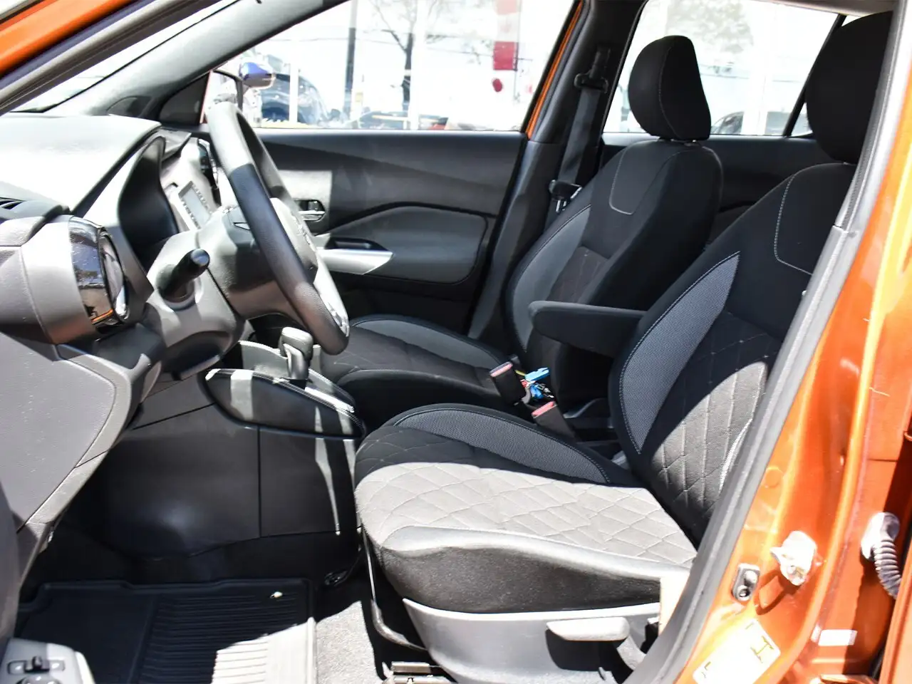 Nissan Kicks снимка Nissan Kicks