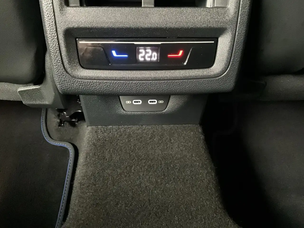 Volkswagen Golf R+Perf+DSG+4M+Pano+Led 21