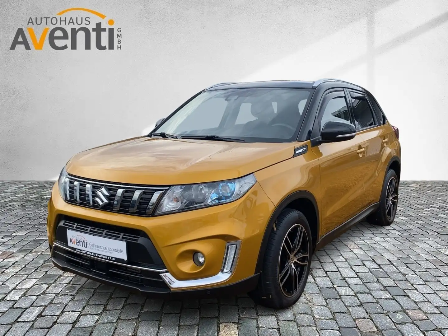 Suzuki Vitara Comfort+ *4x4*ACC*Pano*LED*Navi*Kamera*SHZ Gelb - 2