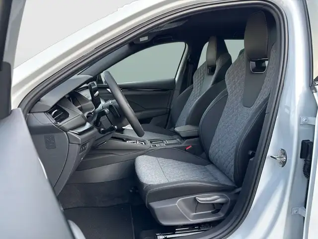 Skoda Octavia view 7
