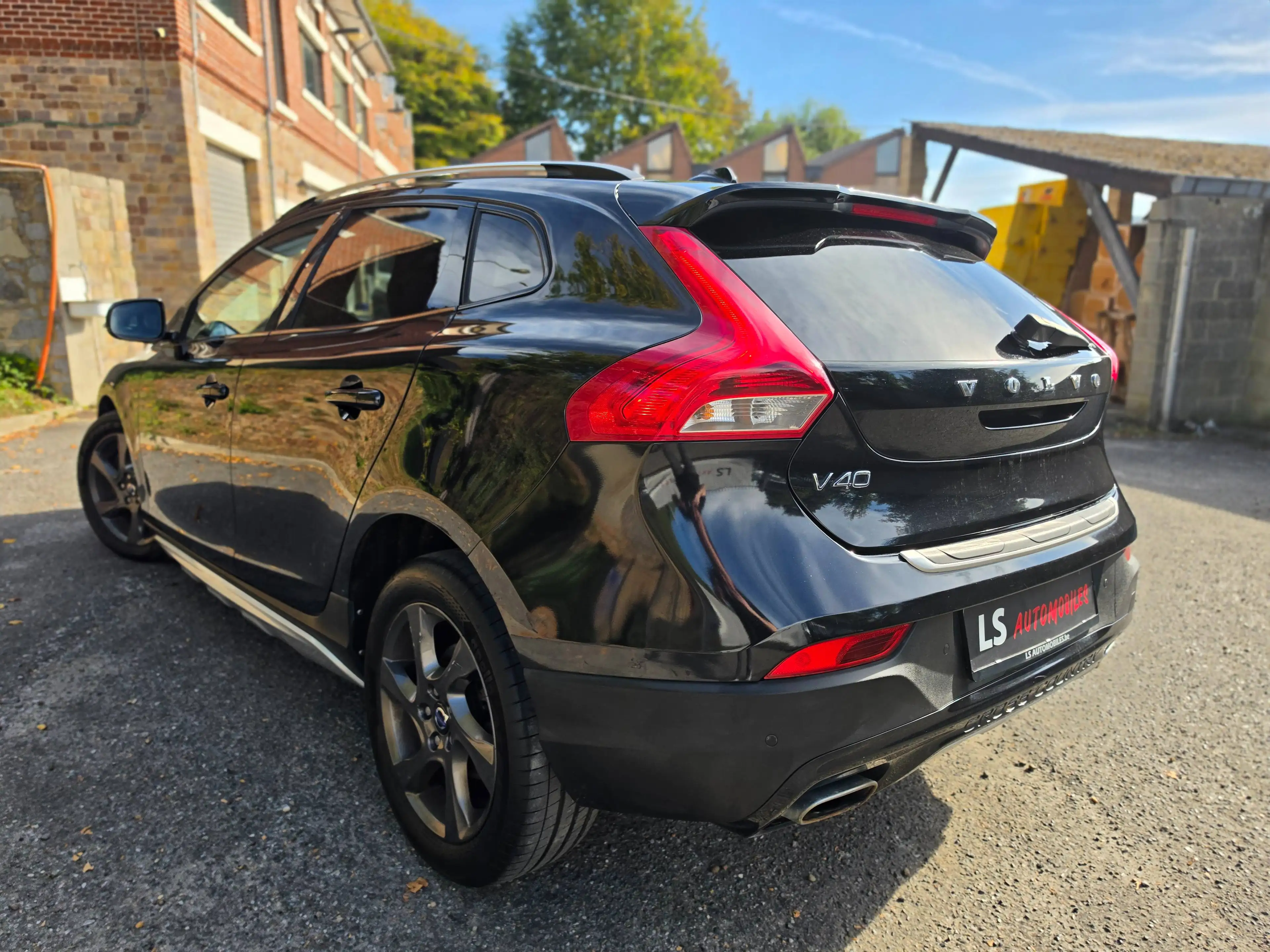 Volvo V40 Cross Country B2B*MARCHAND*5cylindres*Boite Auto*Cruise — photo 5