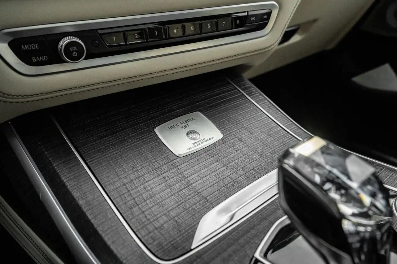 BMW X7 снимка BMW X7
