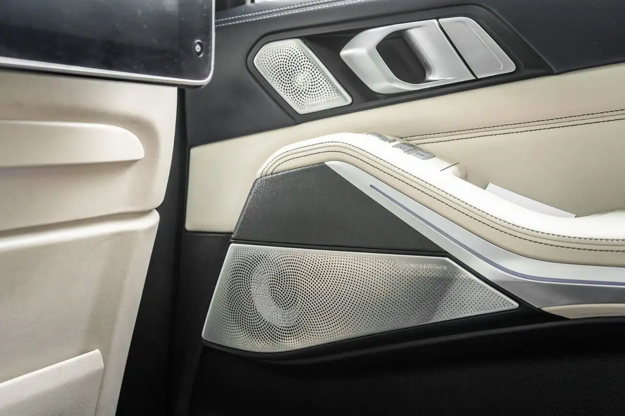 BMW X7 снимка BMW X7