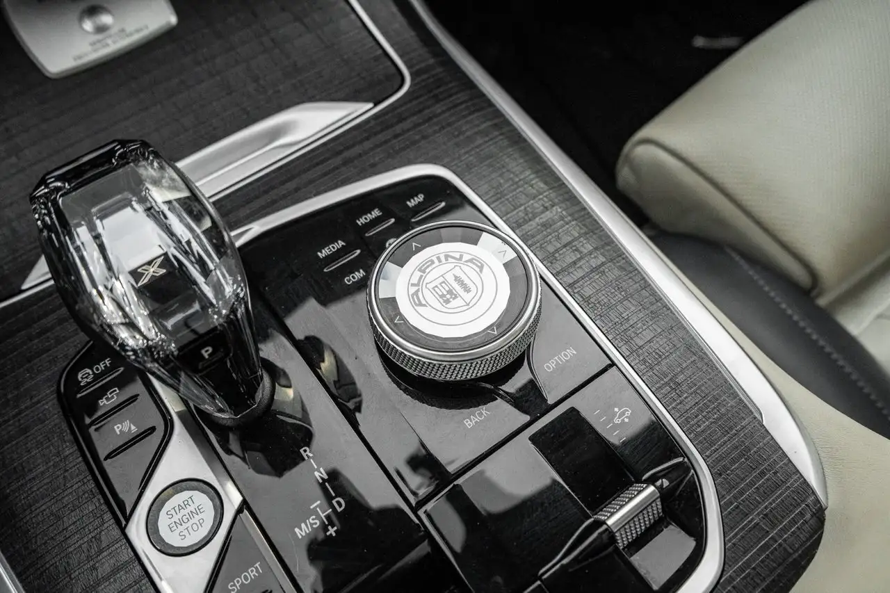 BMW X7 снимка BMW X7