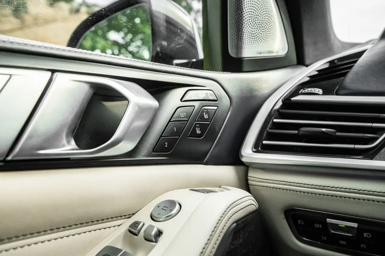 BMW X7 снимка BMW X7