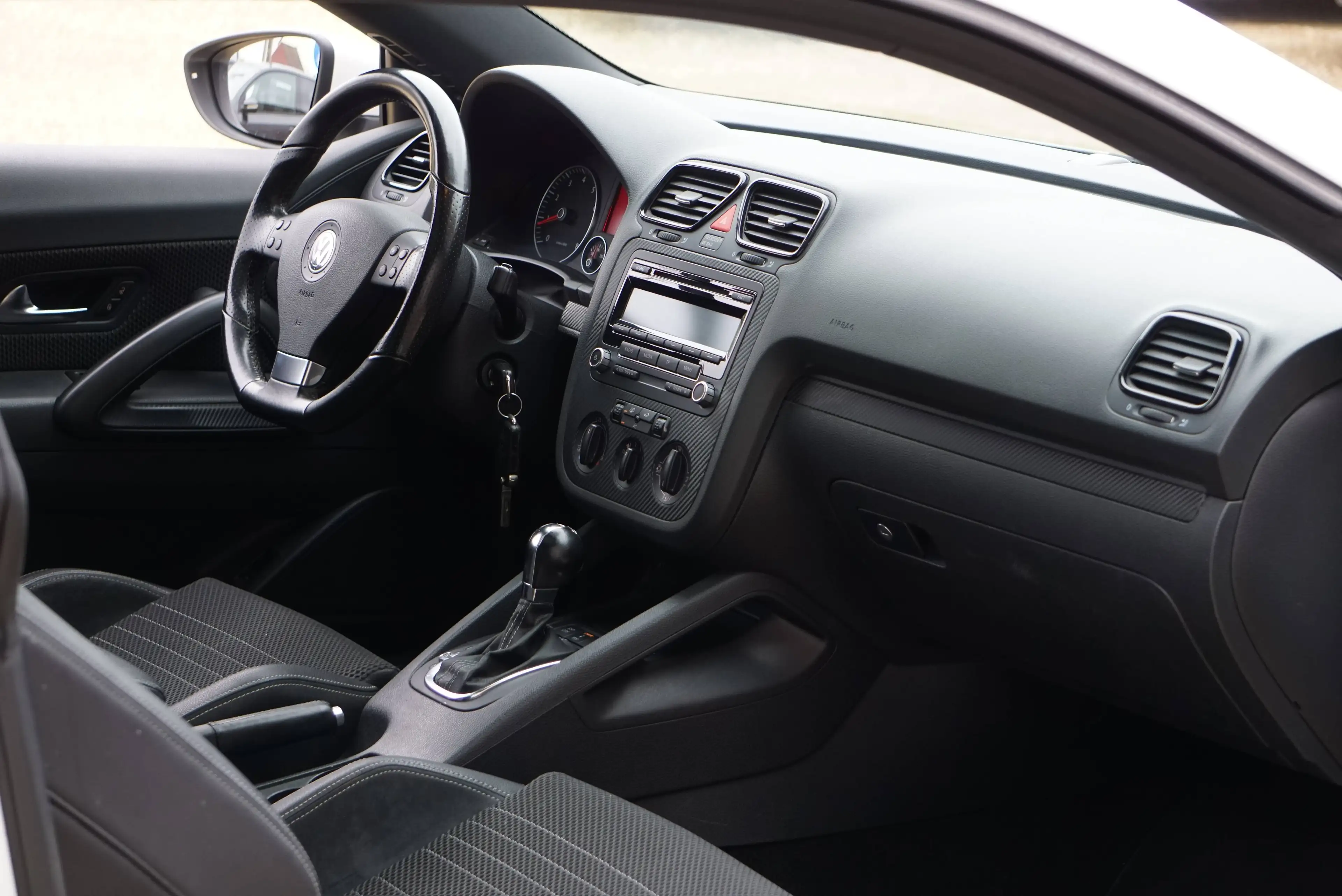 Volkswagen Scirocco 2.0 TSI DSG6 PDC AR TOIT OUVRANT GARANTIE 1AN — photo 8