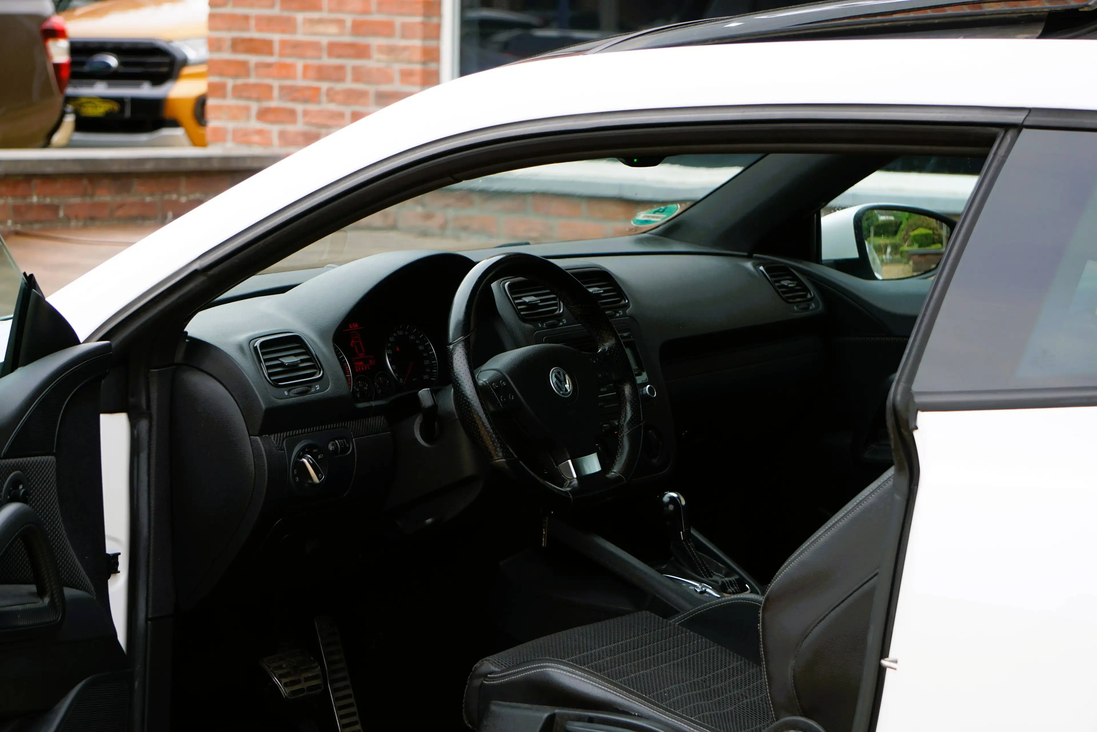 Volkswagen Scirocco 2.0 TSI DSG6 PDC AR TOIT OUVRANT GARANTIE 1AN — photo 7