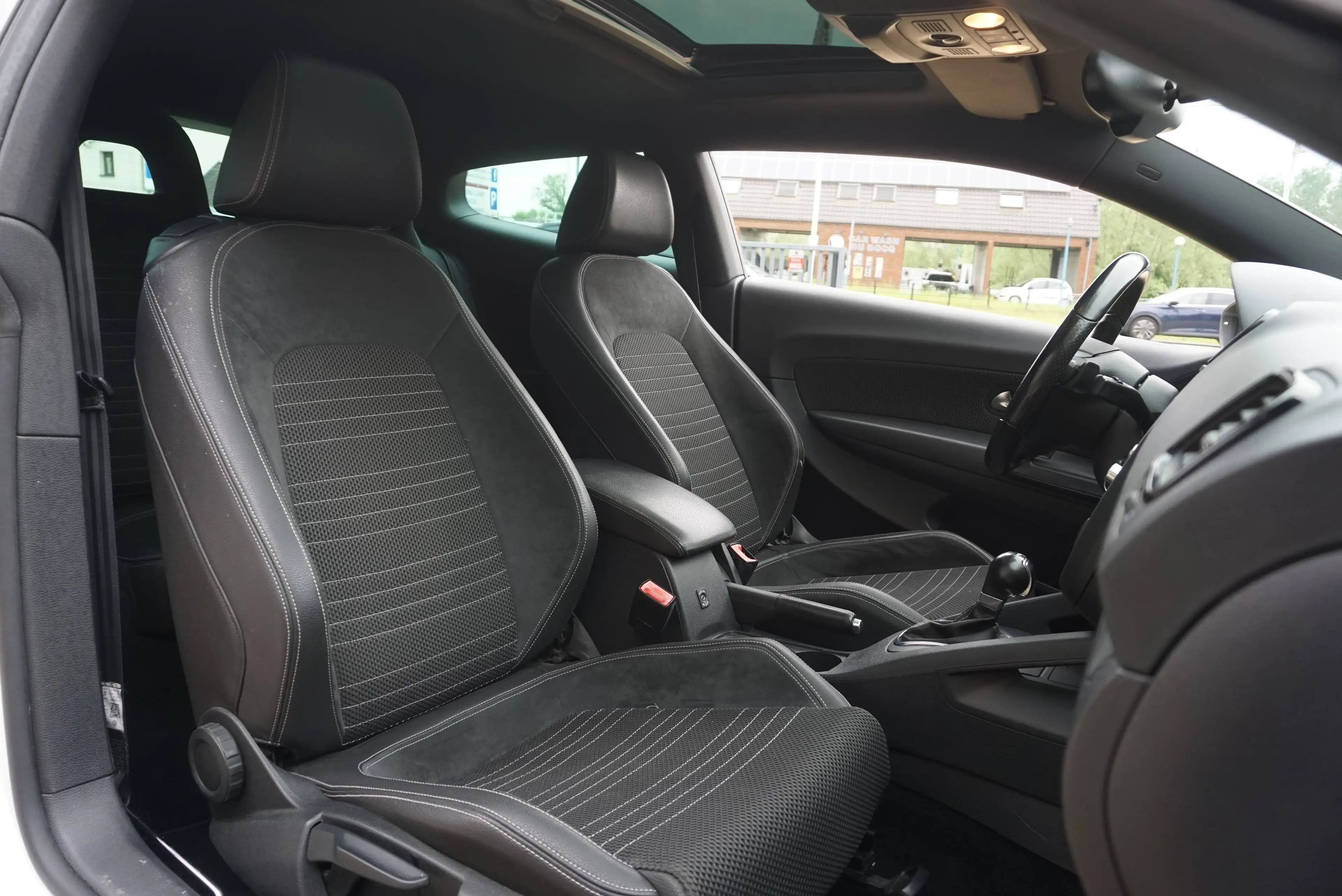 Volkswagen Scirocco 2.0 TSI DSG6 PDC AR TOIT OUVRANT GARANTIE 1AN — photo 13