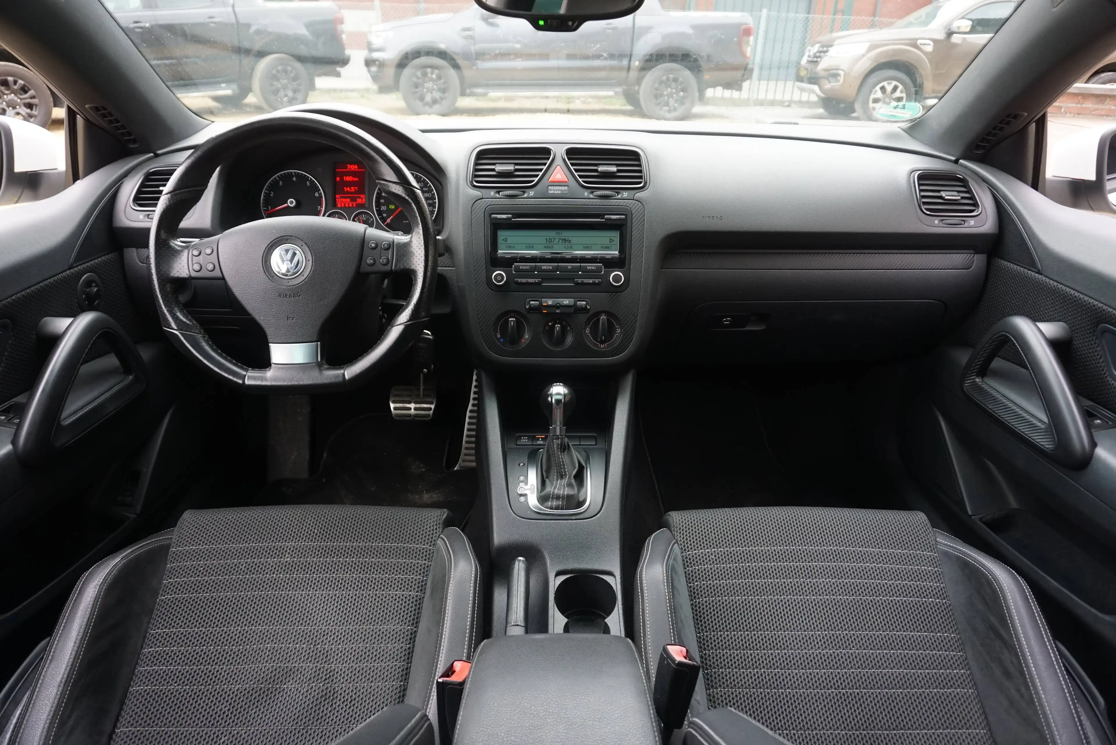 Volkswagen Scirocco 2.0 TSI DSG6 PDC AR TOIT OUVRANT GARANTIE 1AN — photo 15
