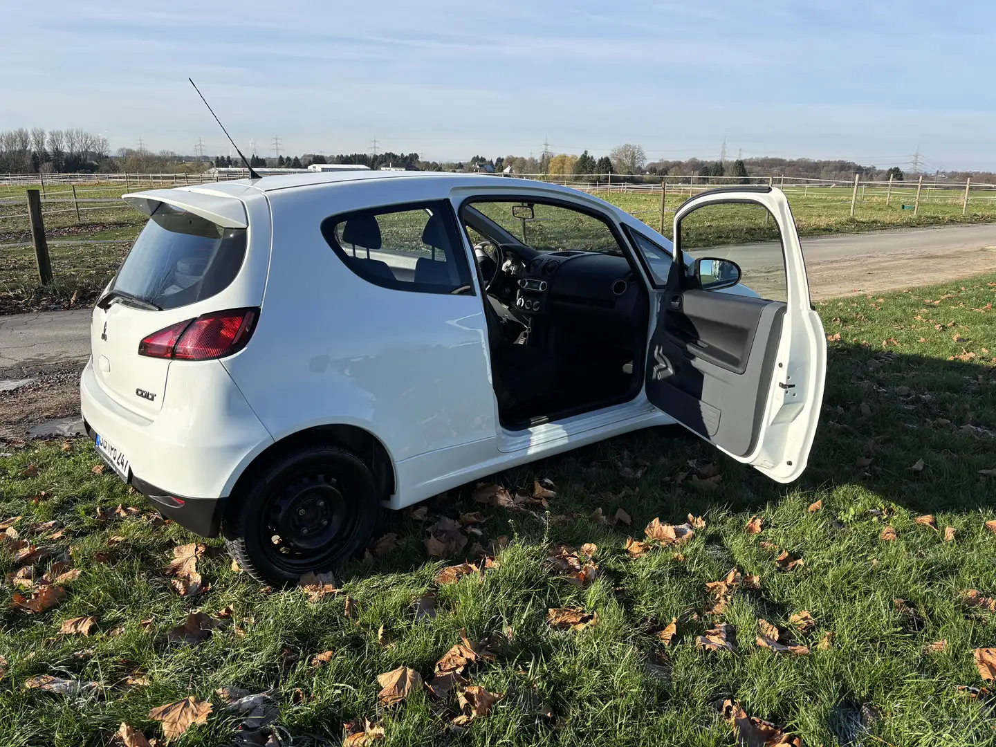 Mitsubishi Colt 1.1 ClearTec Motion 55kW TÜV neu - 2