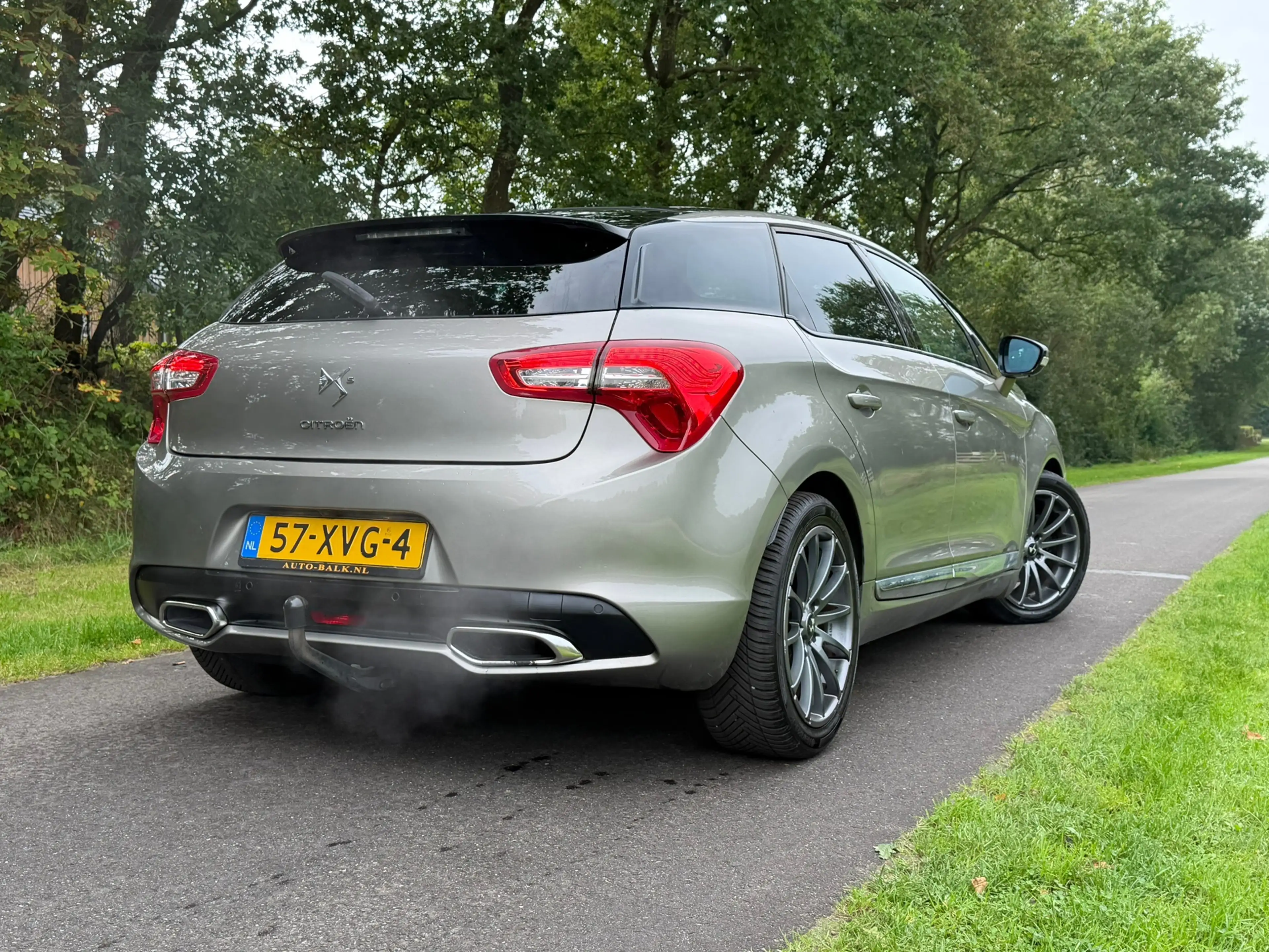 Citroen DS5 1.6 THP So Chic | Cruise control + Navi Nu € 6.950 — photo 5