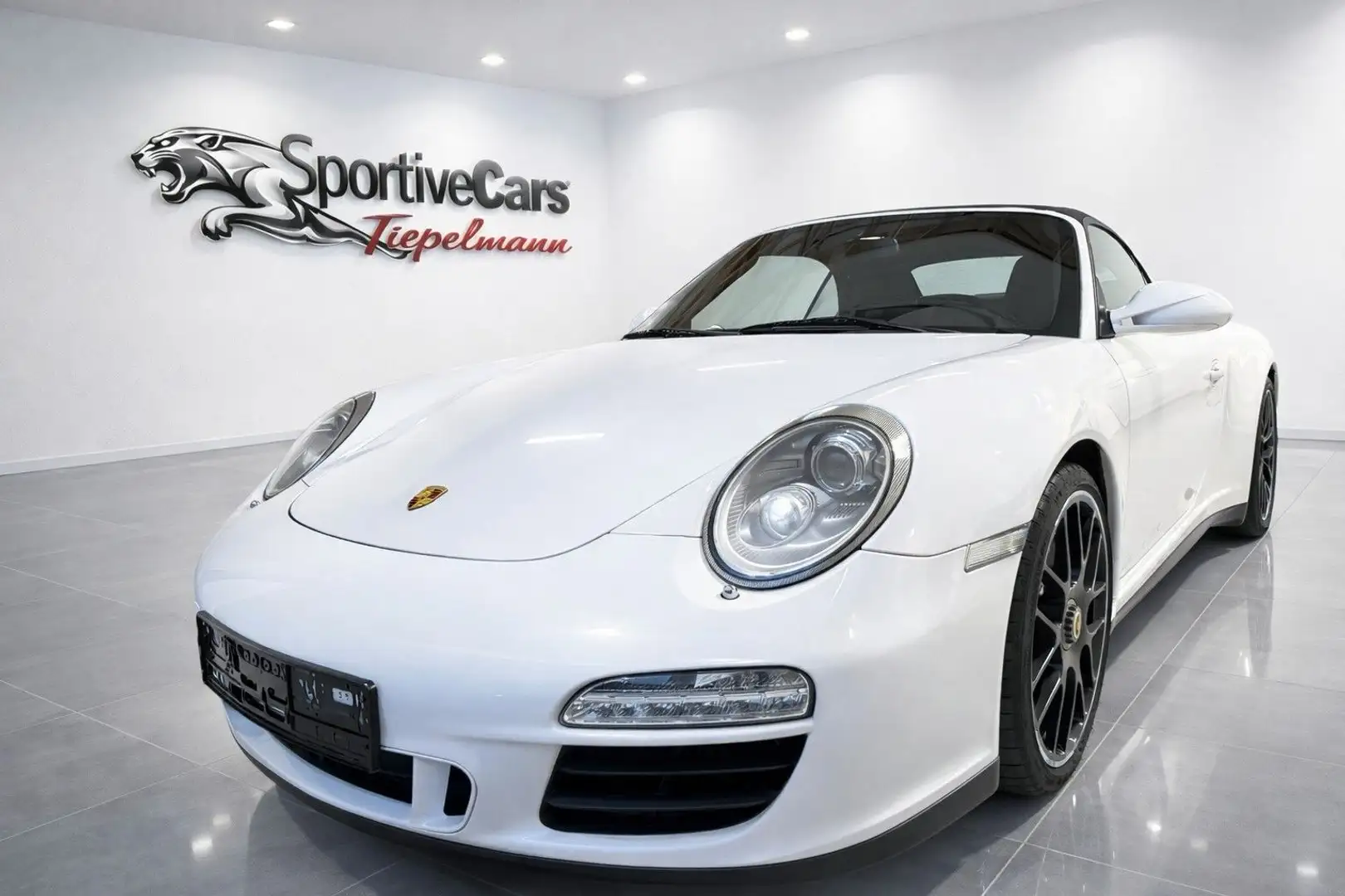 Porsche 997 GTS Cabrio Schalter Chrono SAGA deutsch 2.Hd Weiß - 1