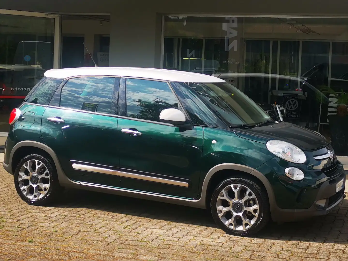 Fiat 500L 500L 1.3 mjt Trekking 95cv Verde - 1
