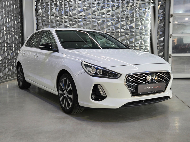 Hyundai i30 Intro*1.HAND*CARPLAY*LED*NAVI*WINTERPAKET* — photo 3