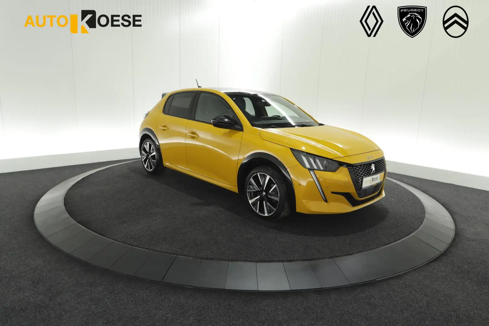 Peugeot 208 PureTech 100 EAT8 GT-Line | Trekhaak | Adaptieve C Geel - 1