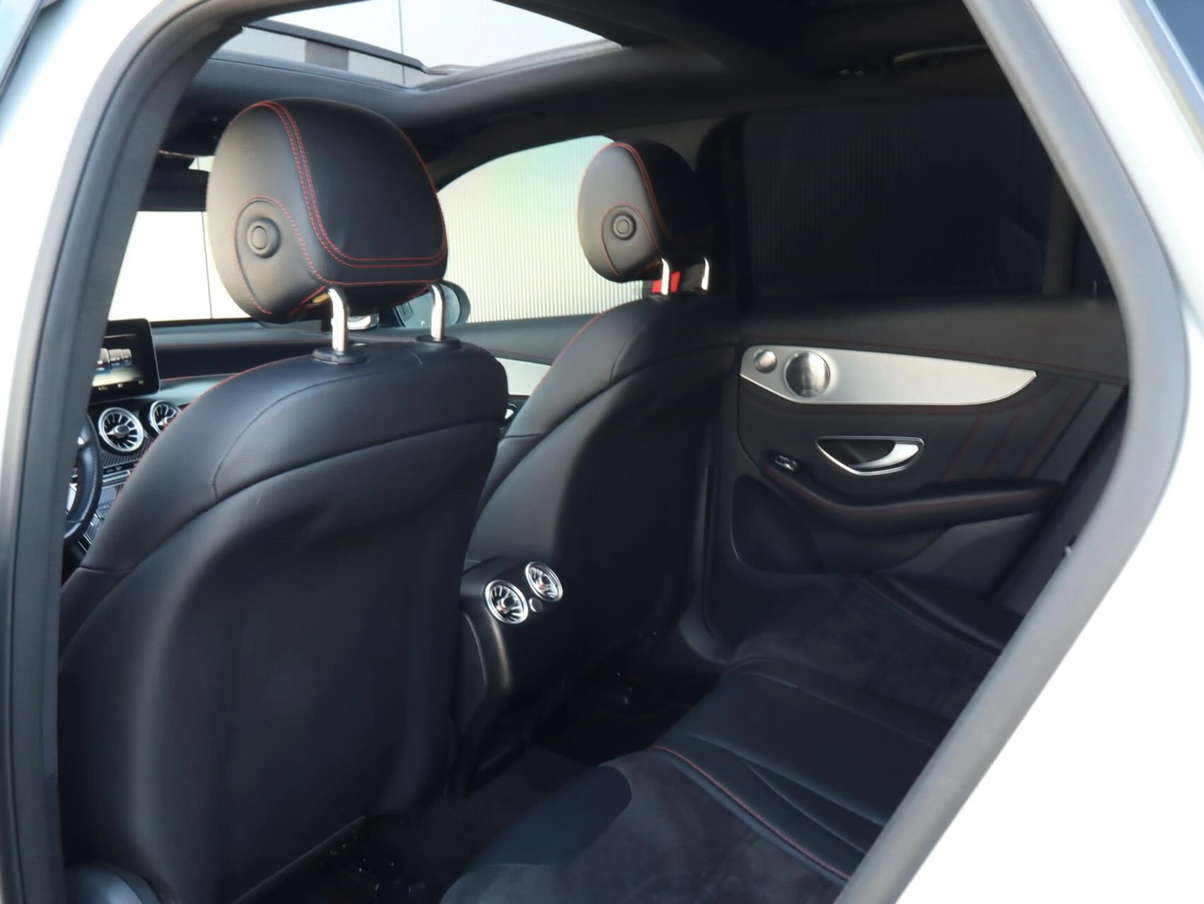 Mercedes-Benz GLC 43 AMG 4MATIC — photo 16