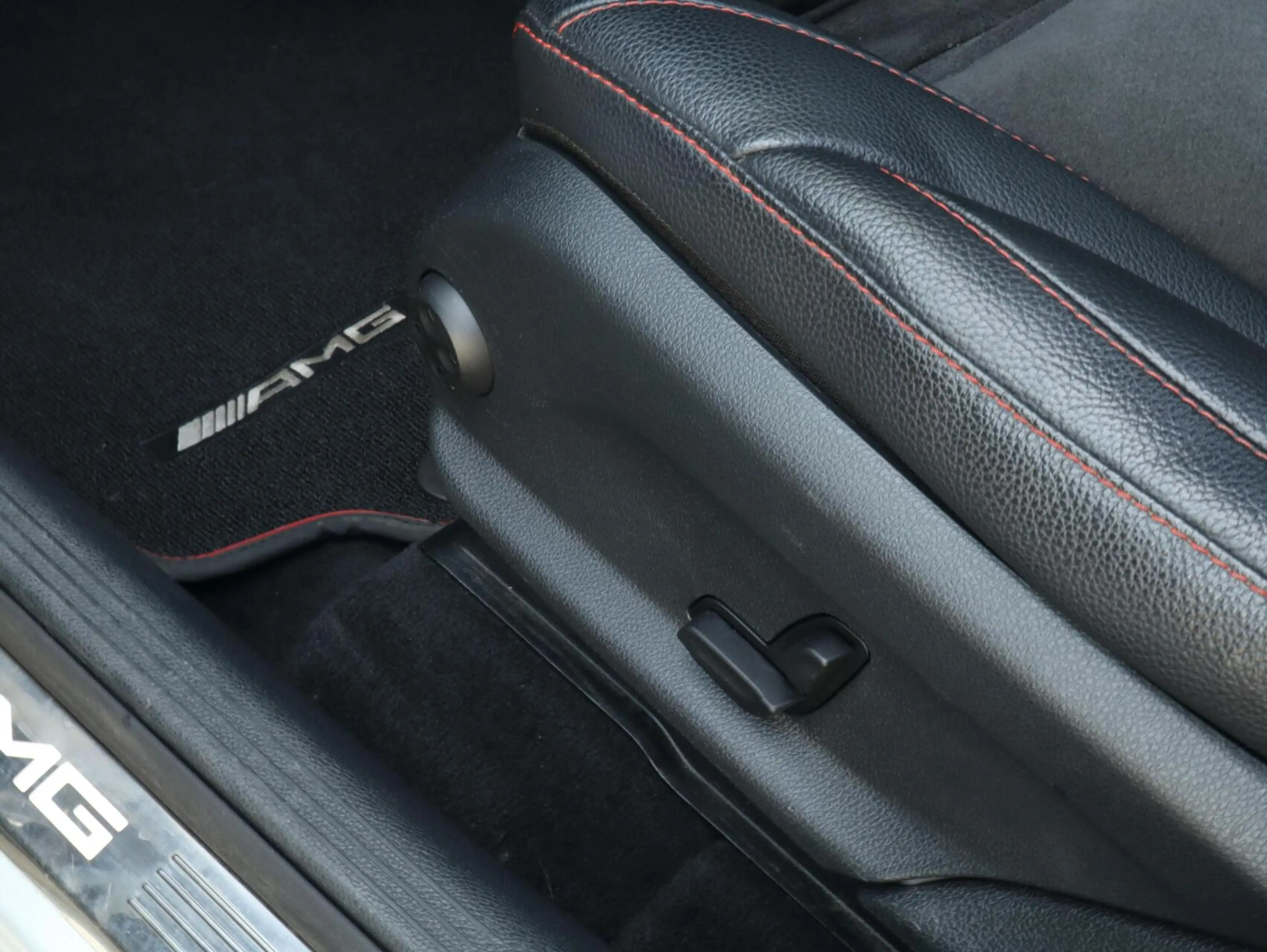 Mercedes-Benz GLC 43 AMG 4MATIC — photo 34