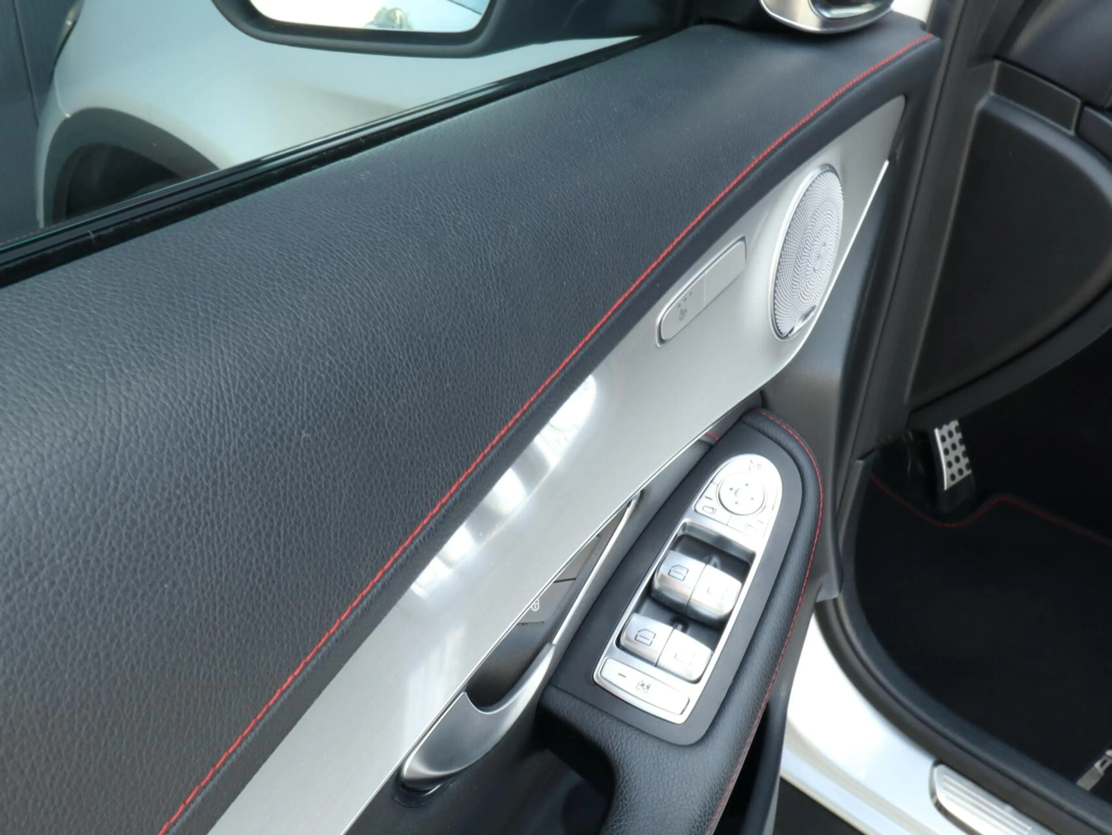 Mercedes-Benz GLC 43 AMG 4MATIC — photo 35