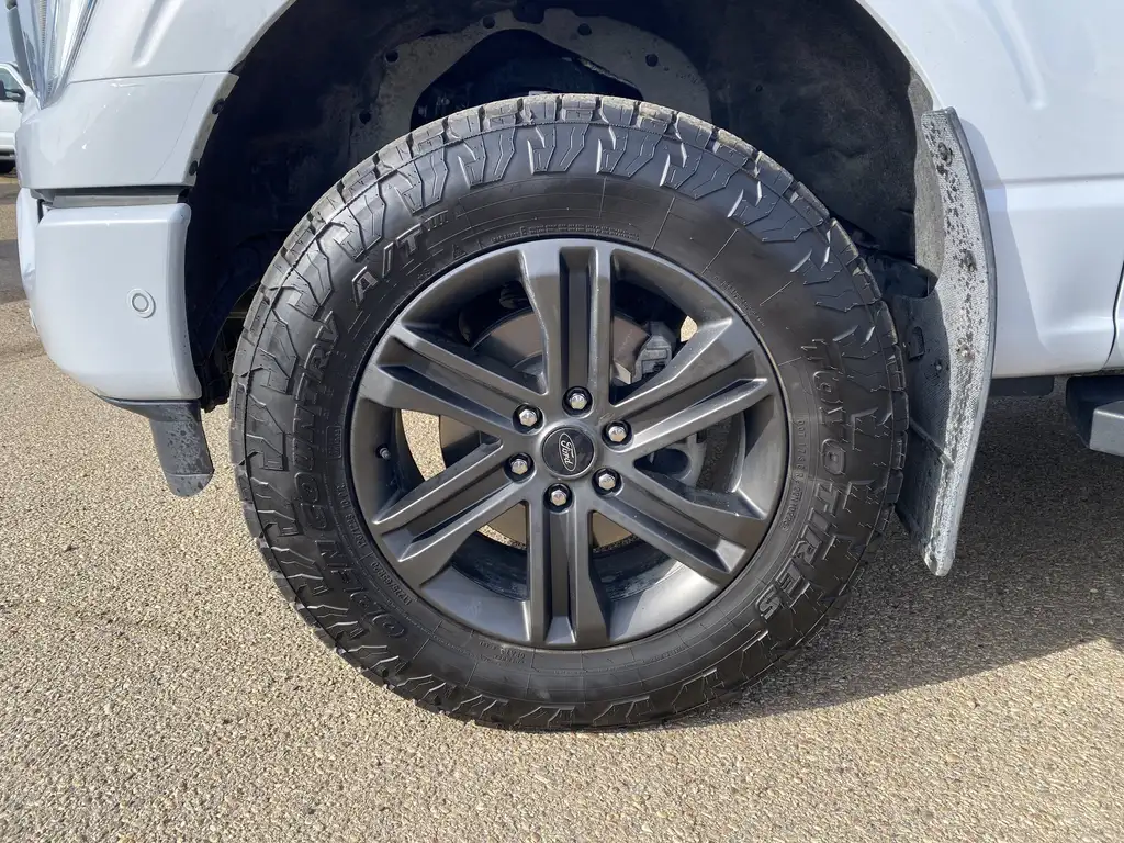 2021 Ford F-150 Lariat SuperCrew 145 | 4X4 | Remote Start | Parkin — photo 3