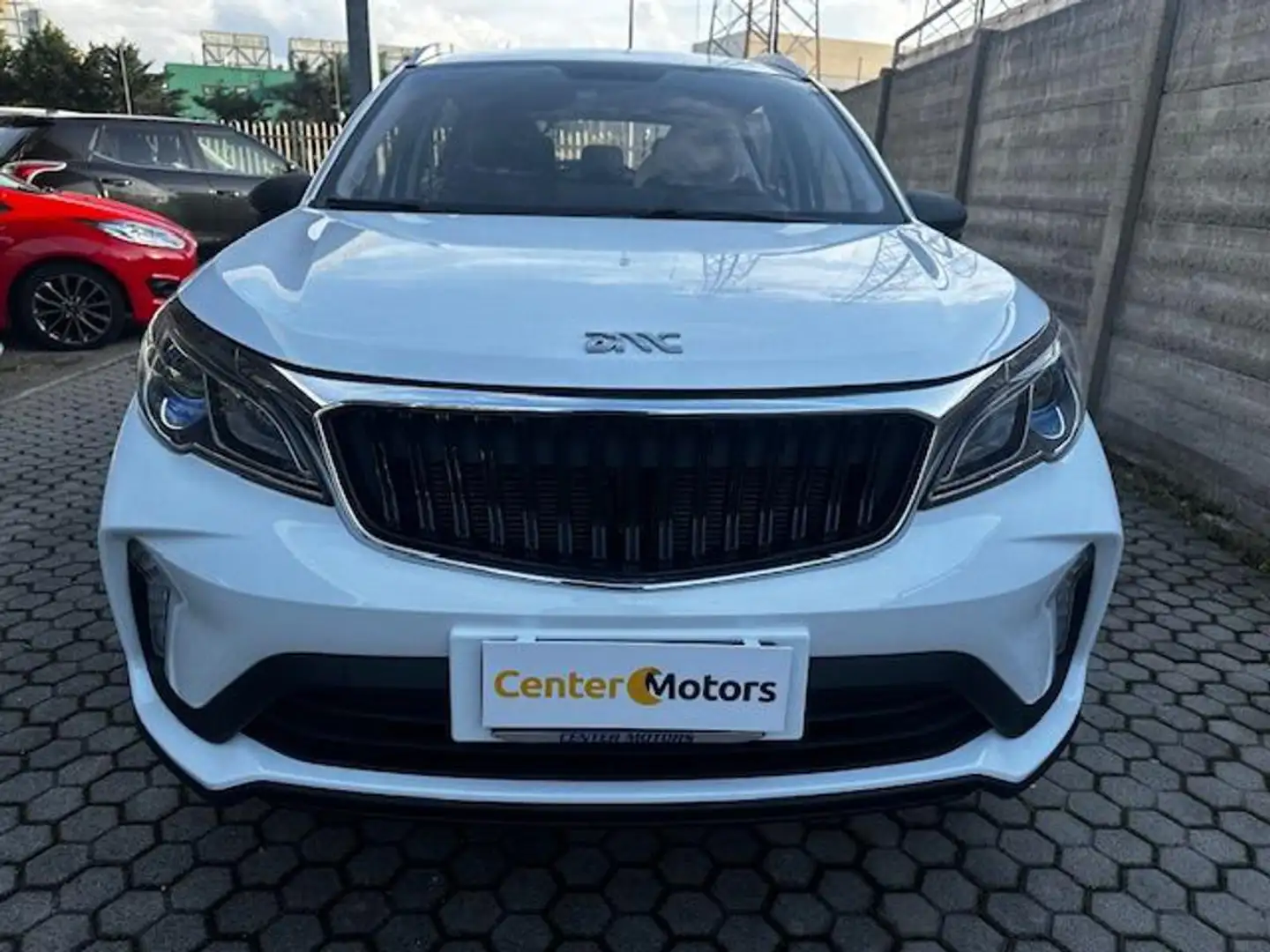 EMC QUATTRO 1.5 MT Weiß - 2