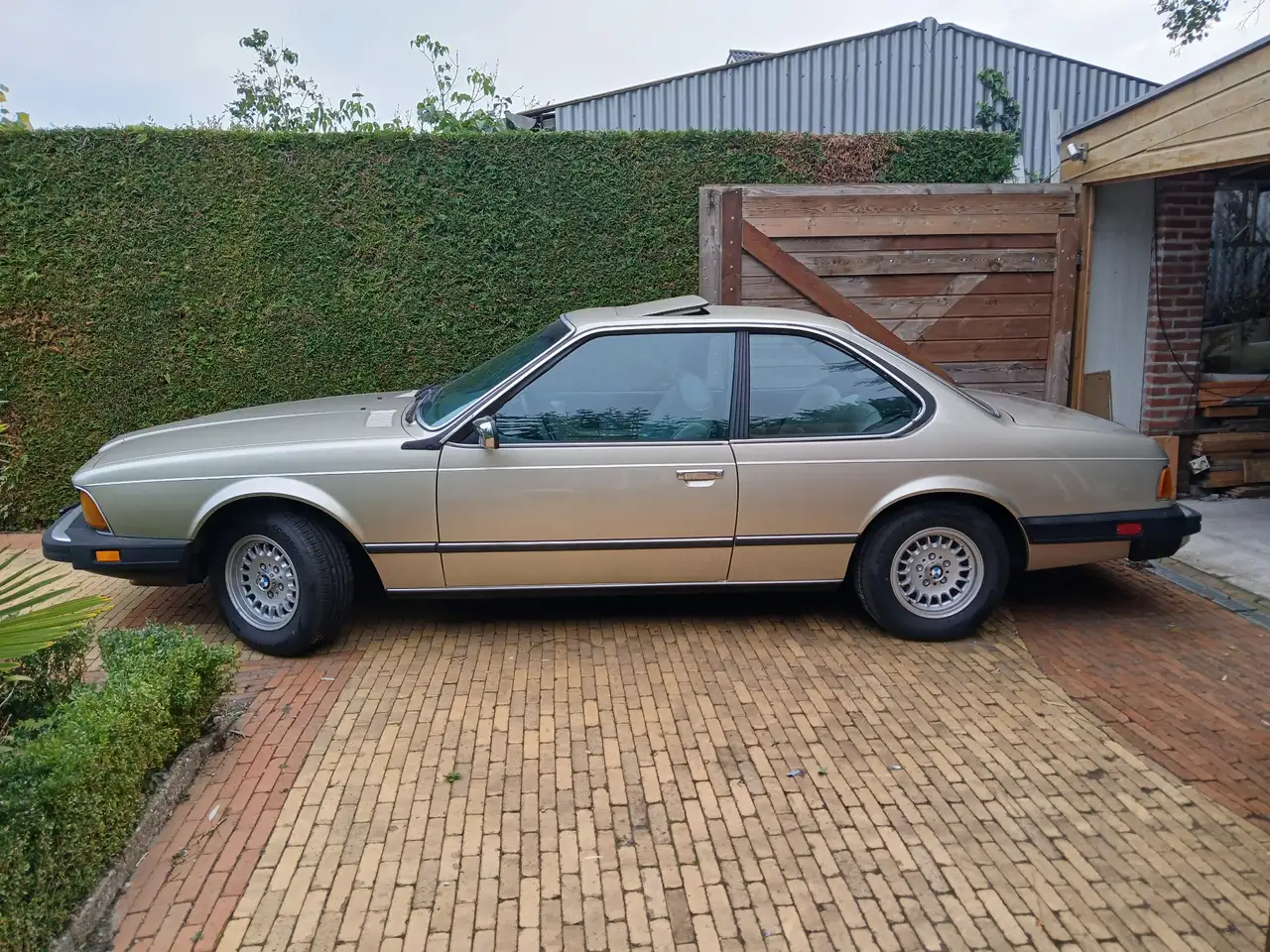 BMW 633 CSI, foto 4